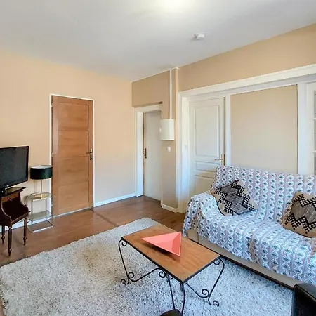 1 Bedroom Stunning Apartment In Saint-Dizier Lägenhet Saint-Dizier